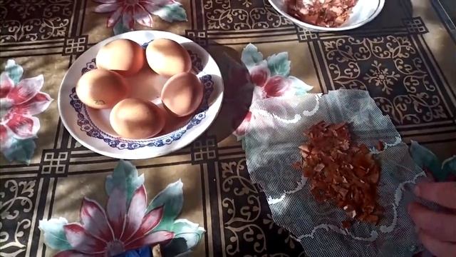 МРАМОРНЫЕ ЯЙЦА НА Пасху/Как покрасить яйца в луковой шелухе/ПАСХА 2023/Easter eggs смотреть онлайн