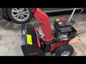 Как заменить свечу на снегоуборщике. Зазор и какая свеча