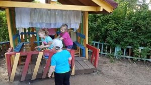Одна летняя прогулка в детском саду 155 Иваново (дежурная группа "Солнышко")