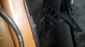 Тугая педаль сцепления. Не возвращается. мерседес атего.