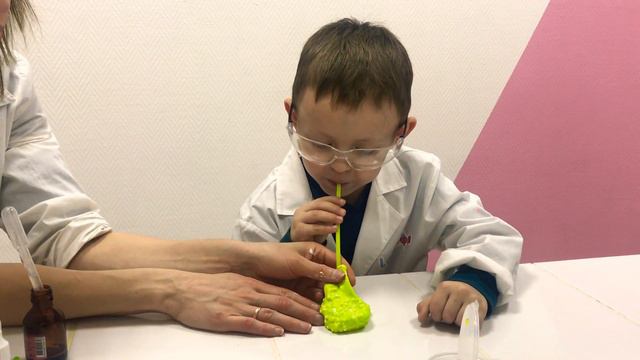 Slime детская лаборатория , учимся делать слайм смотреть онлайн