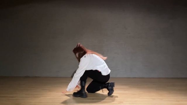 MAMAMOO(마마무) - AYA(아야)｜커버댄스 DANCE COVER｜SOLO VER. смотреть онлайн