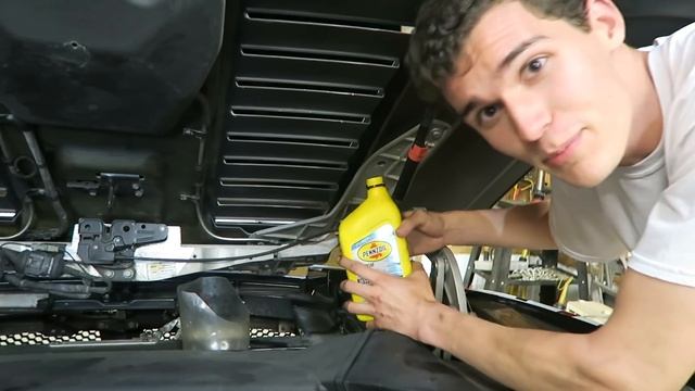 Lamborghini LP560 Maintenance Costs (Oil Change) смотреть онлайн