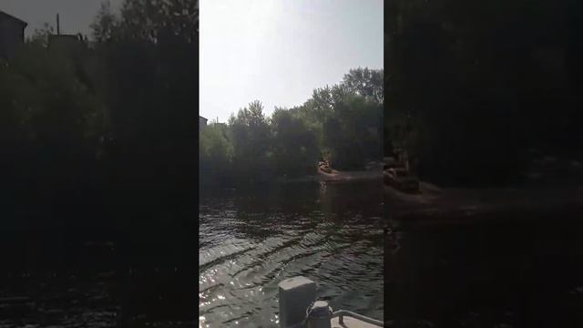 Россия. Самара. Причал поляна им. Фрунзе. Не дорогая прогулка на теплоходе. смотреть онлайн