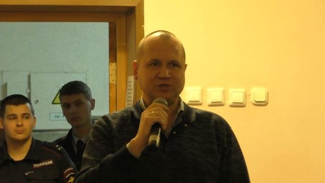 Хочешь почистить крышу? Гони 80 тыщ! смотреть онлайн