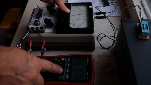 Отбраковка транзисторов. Часть 1. Напряжение коллектор-эмиттер смотреть онлайн