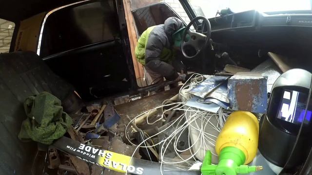 Ручной дуговой переварил порог на автомобиле смотреть онлайн