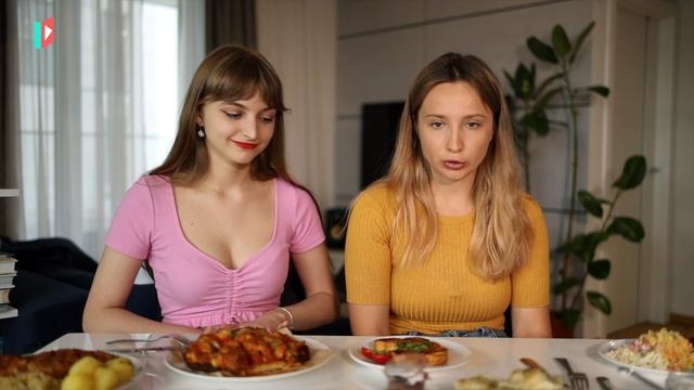 Українки пробують польську традиційну кухню