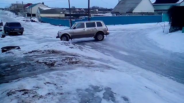 Contyre Arctic Ice 3 205/75-15 на льду. смотреть онлайн