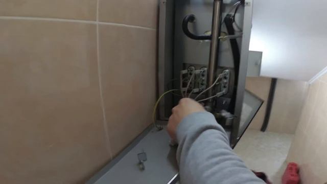 Чистка парогенератора. Турецкая баня смотреть онлайн