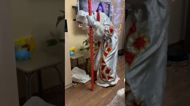 Я - Дед Мороз в Новогоднюю ночь 01.01.2024 г..🎄 ПОЗОВИТЕ МЕНЯ К СЕБЕ.🎅 смотреть онлайн