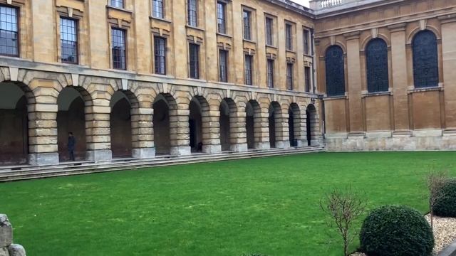 BRITAIN TRIP - ОКСФОРД! ГДЕ СНИМАЛСЯ ГАРРИ ПОТТЕР, УНИВЕРСИТЕТ, СТУДЕНЧЕСКИЙ ГОРОДОК смотреть онлайн