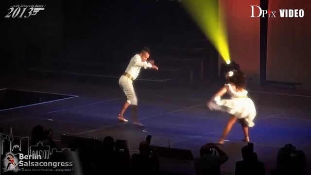 BSC 2013 - Juan Matos & Amneris Martinez (Milano/Barcelona) performing смотреть онлайн