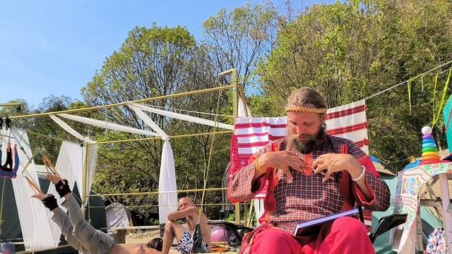 Звёздное Наследие, часть 4 смотреть онлайн