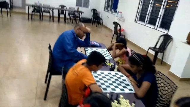 Visualization practise through blindfold games смотреть онлайн