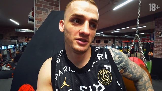 День спаррингов в зале CEASAR. Сергей Воробьев, Юрий Трогиянов, Глеб Бакши. Профессиональный бокс. смотреть онлайн