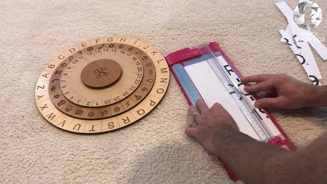 How to Use a Cipher Wheel in an Escape Room смотреть онлайн