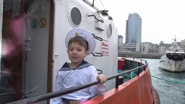 Бескозырка белая Абибуллаев Тимур смотреть онлайн