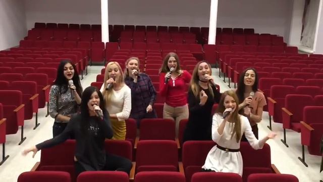 ШОУ-ГРУППА "КОНФЕТТИ" ПОЗДРАВЛЯЕТ ЛЮБИМУЮ СТРАНУ С ДНЁМ НАРОДНОГО ЕДИНСТВА!!! смотреть онлайн