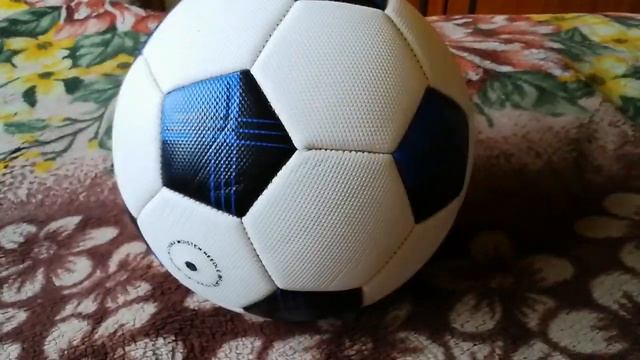 Обзор нового футбольного мяча