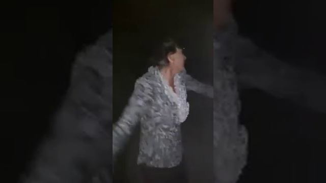 Танцуют русская баба по лизингу смотреть онлайн