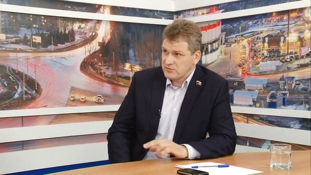 "Текущий Момент" Гость в студии Алексей Куринный. Производство СТВ Ульяновск 16.03.2016 смотреть онлайн