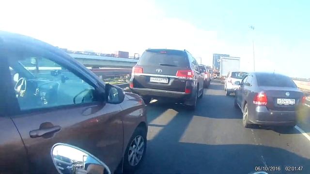 Дебри дороги в городе. смотреть онлайн