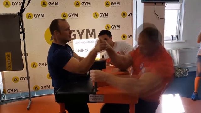 Пушкин Геннадий VS Смирнов Максим смотреть онлайн