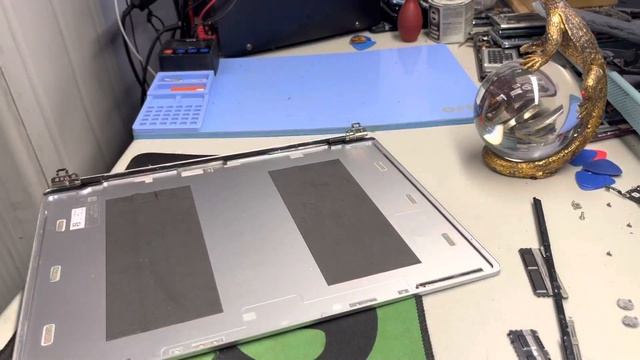 Microsoft Surface Laptop 4 13.5” Screen Replacement смотреть онлайн