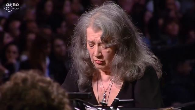 Martha Argerich - Ravel: Piano Concerto In G Major (2016)