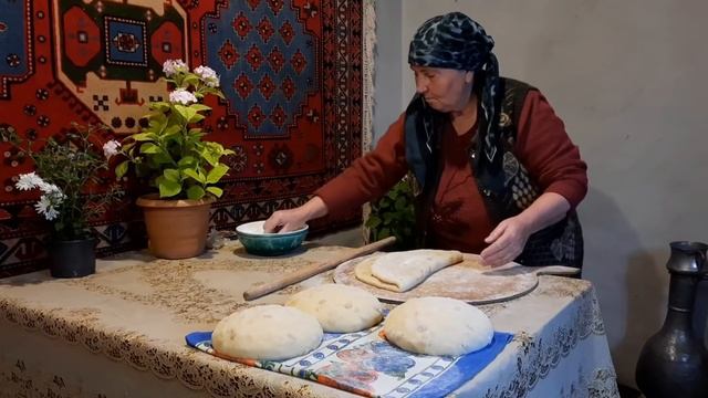 Готовим Булочки с Изюмом. Простой и Вкусный Рецепт смотреть онлайн