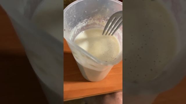 Как приготовить банановый коктейль. смотреть онлайн