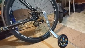 Как установить боковые колеса на взрослый велосипед со скоростями 28 дюймов