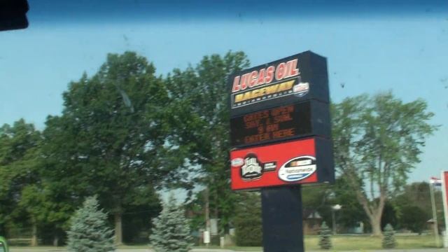 RIDE ALONG WITH ME TO SLAMOLOGY 2012! смотреть онлайн