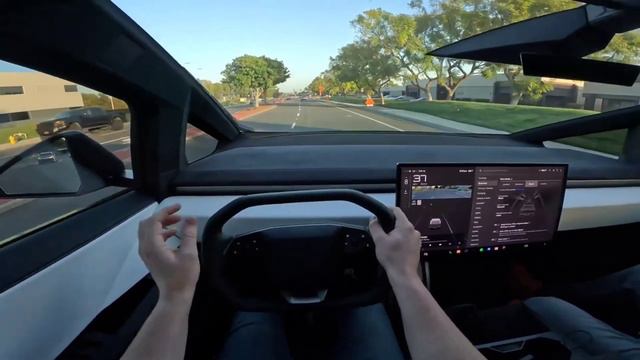GMK TESLA CYBERTRUCK PLUS RAPIDE QUE LA BUGATTI CHIRON 🚀😡 смотреть онлайн