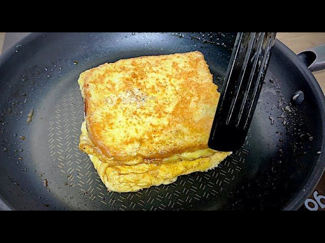 Идеальный ЗАВТРАК за 5 минут! ОМЛЕТ с сыром и тостом на сковороде смотреть онлайн