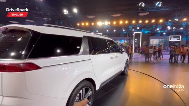Auto Expo 2023: KIA KA4 Walkaround | Punith Bharadwaj | DriveSpark смотреть онлайн