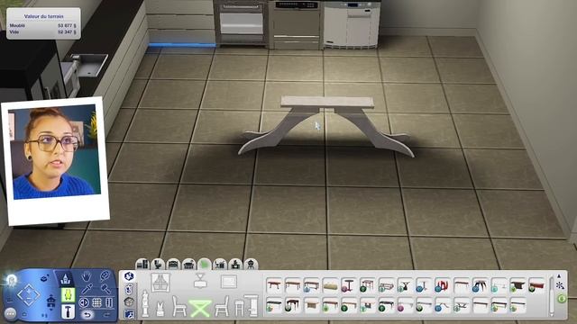 J'ESSAYE DE CONSTRUIRE UNE MAISON SUR LES SIMS 3 EN 2023 *challenge construction* смотреть онлайн