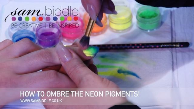 Ombre Nail art wih the neon pigments смотреть онлайн