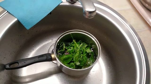 Чудо-средство для мытья зелени! Смотреть до конца! смотреть онлайн