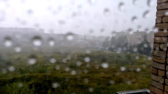 час тому, светило солнышко... смотреть онлайн