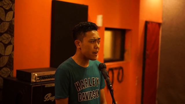 Public - Make You Mine (Cover) смотреть онлайн