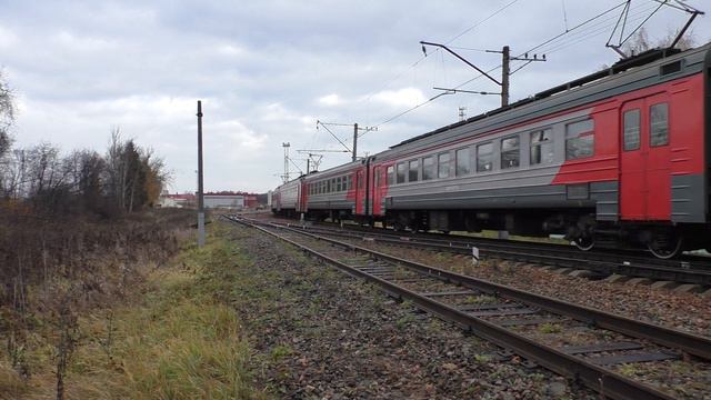 Электропоезд ЭД4М-0037/0157 станция Звенигород смотреть онлайн