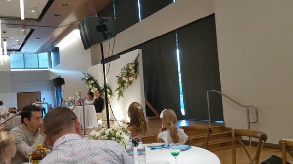 А сердце тук-тук-тук стучит