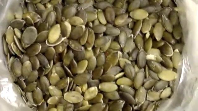 Тёмные семена тыквы / тыквенные семечки смотреть онлайн