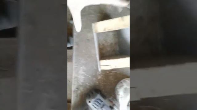 Кормушка для кролика из жести смотреть онлайн
