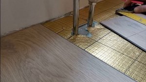 Как обходить трубы отопления . Кварцвинил