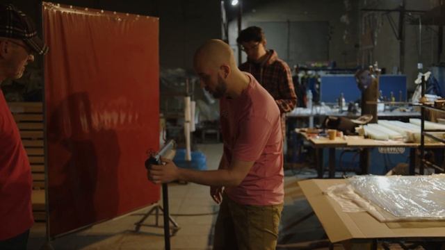 БРОНЕПЛЕНКА на стекла больше НЕ НУЖНА!!! Проверяем лобовые стекла на прочность смотреть онлайн