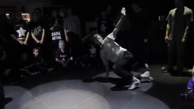 Loony Boy vs Андрей Горшков | ELECTRO PRO - 1/8 | "SHOW YOUR DANCE 6 смотреть онлайн