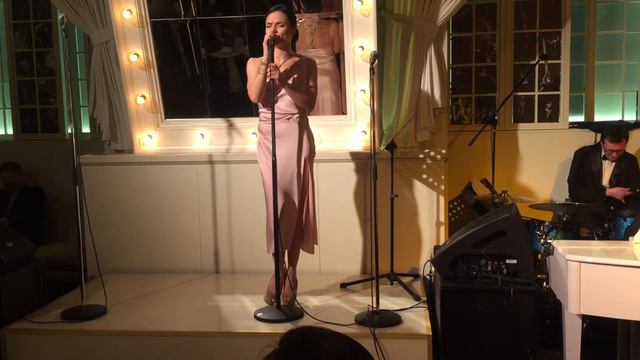 Мария Пекур - Fever | Peggy Lee cover | LIVE смотреть онлайн